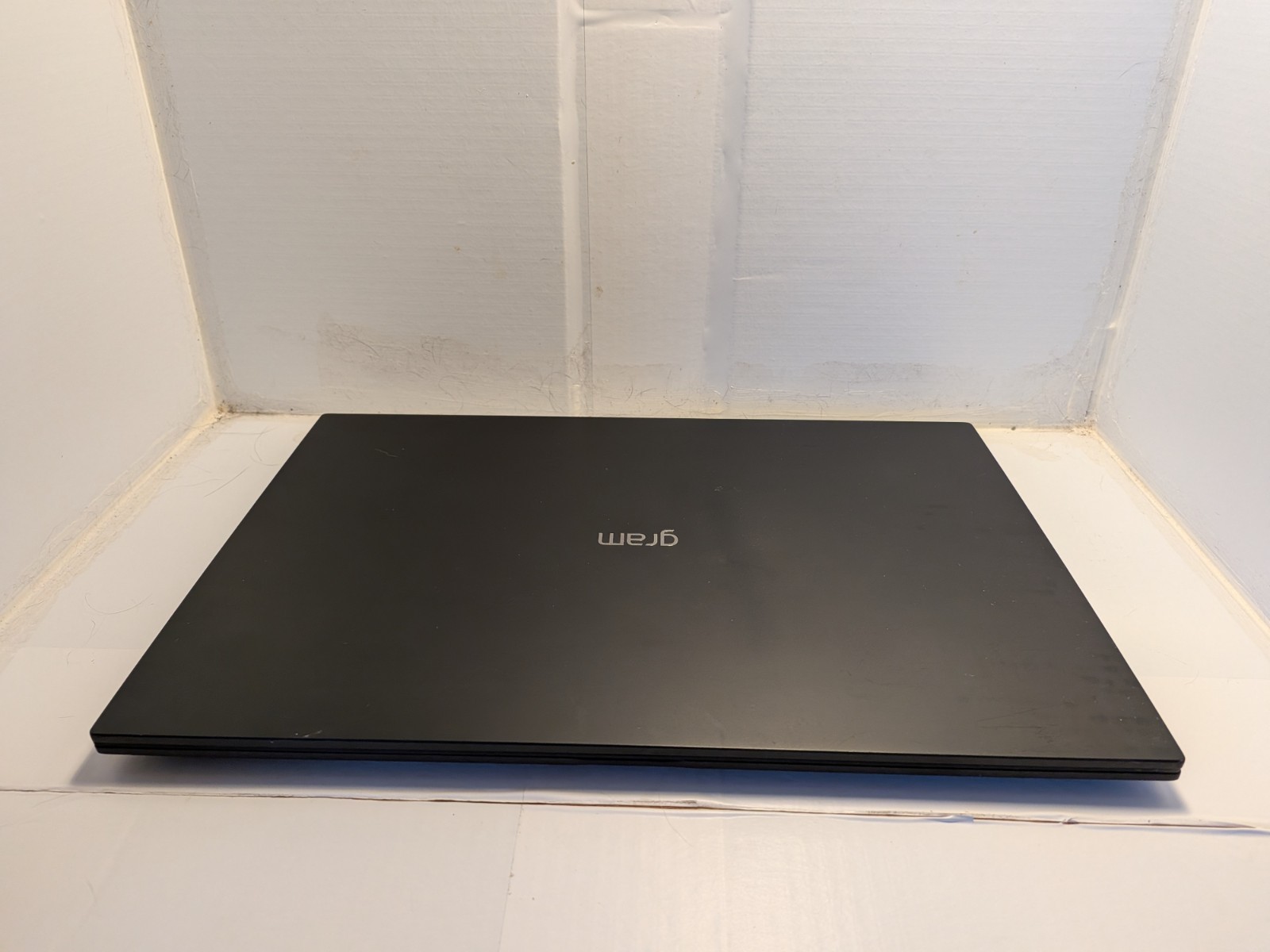 LG GRAM 17Z90R-H.AAC8U1 17″ 2560X1600 +TOUCH I7-1360P 16GB 1TB