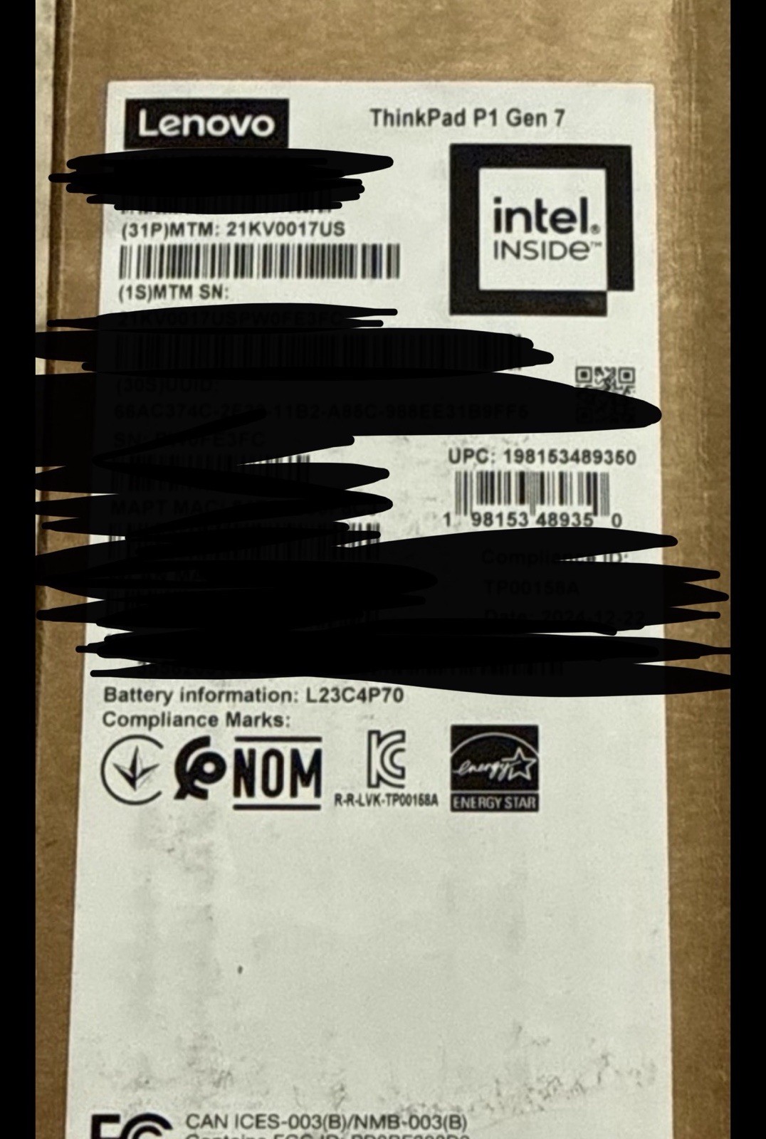 Lenovo ThinkPad P1 Gen 7 — Ultra 7 165H / 32GB RAM / 1TB SSD / RTX 3000 Ada