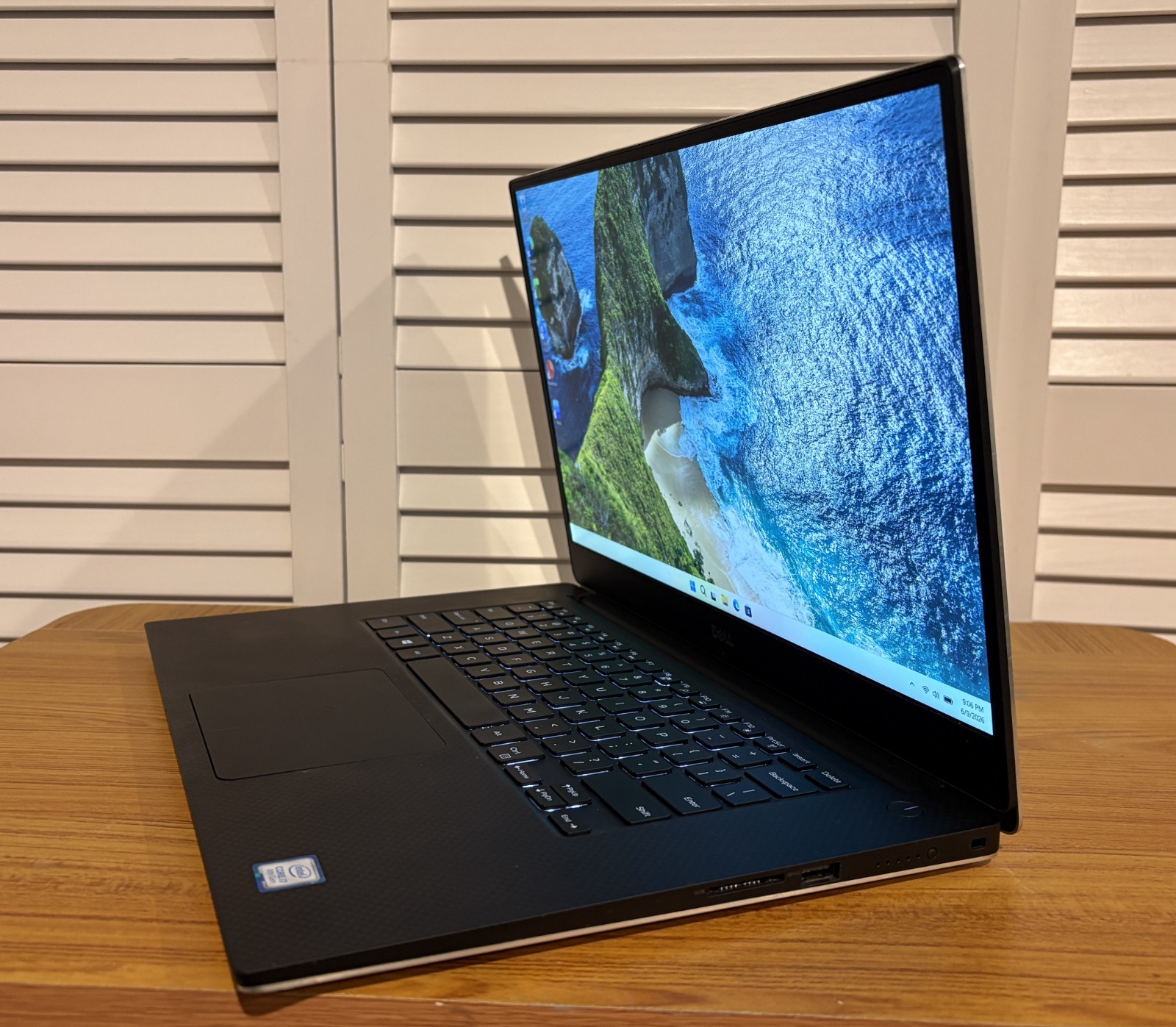 Dell Precision 5530 i7-8850H 32GB RAM 1TB SSD Quadro P1000 Win 11 Pro