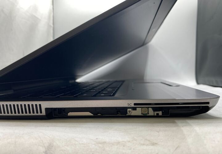 HP ProBook 640 G3 Laptop 14″ Intel Core i5-7200U 2.50GHz 8GB RAM 256GB SSD