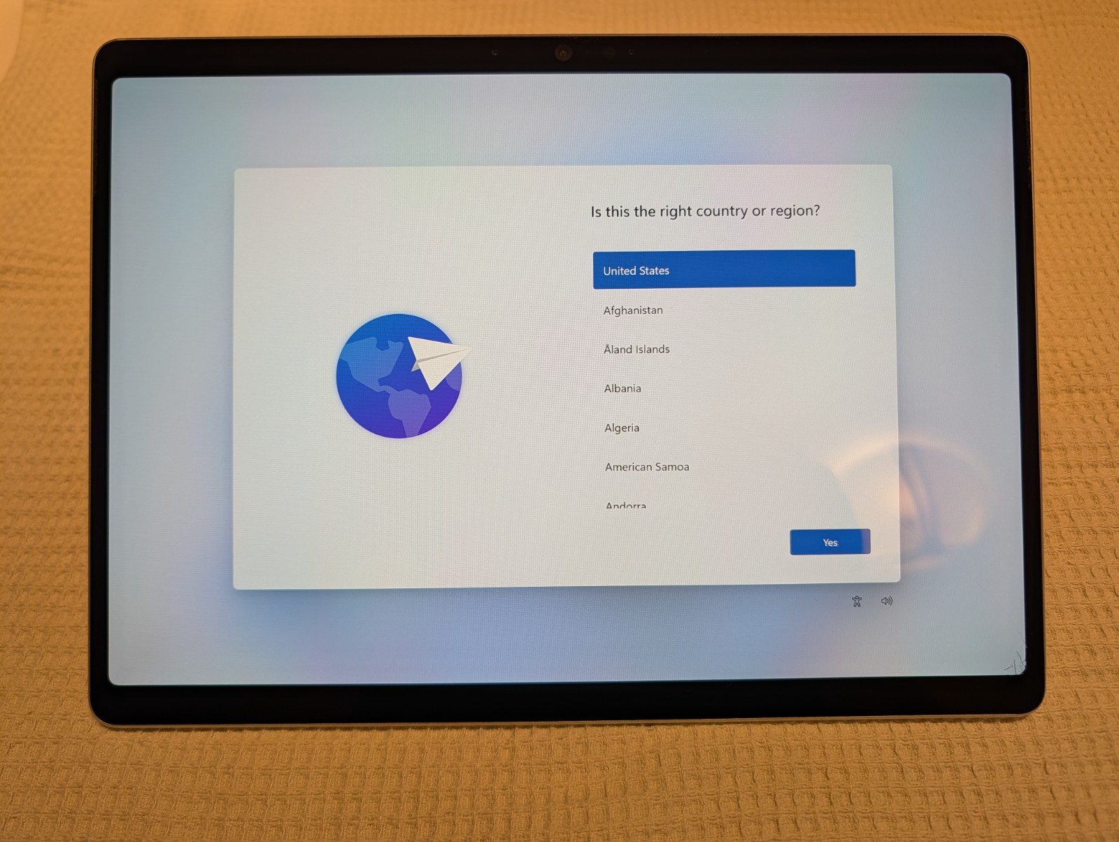 MS Surface Pro 11th Edition Snapdragon X Elite RAM 32GB SSD 1TB [SCREEN SCRATCH]