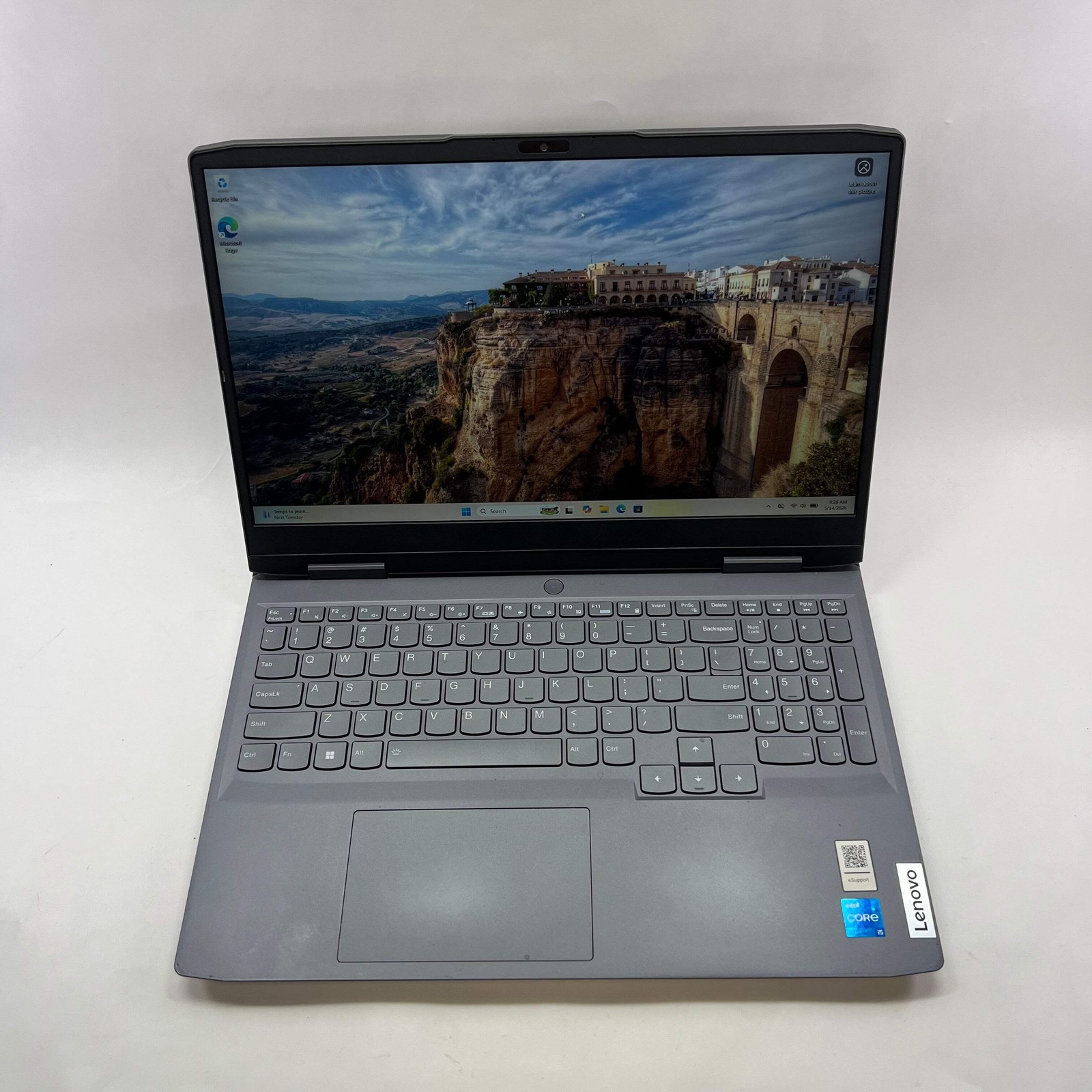 Lenovo LOQ 15IRH8 15.6″ i5-12450H 2.0GHz 8GB RAM 500GB SSD GeForce RTX 3050
