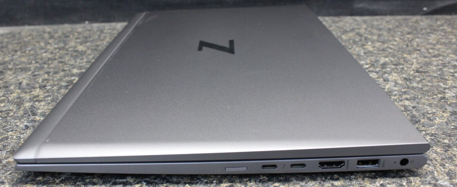 HP ZBook Firefly 15G8 Mobile WS I7-1185G7 512GB NvME 16GB DDR4 Win11Pro*Warranty