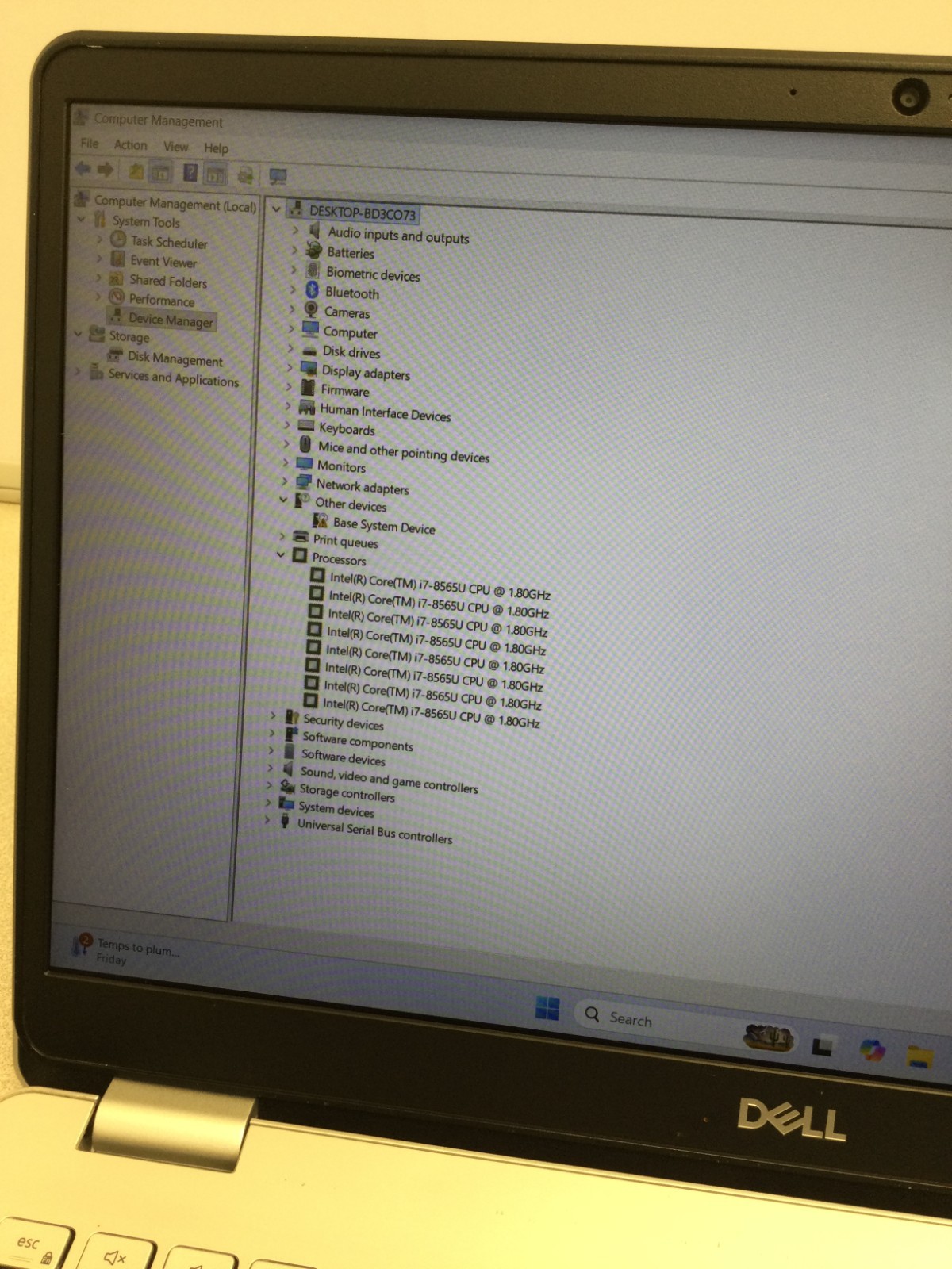 dell inspiron 5584 core i7-8565u @1.80ghz 15.6” 8GB RAM 256GB SSD WIN 11 PRO
