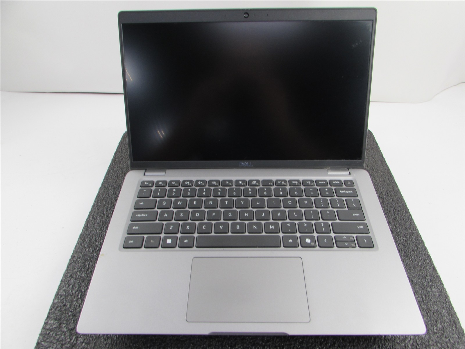 DELL LATITUDE 5450 1920X1080 FHD CORE ULTRA 7 165U 512GB SSD 16GB RAM NO O.S