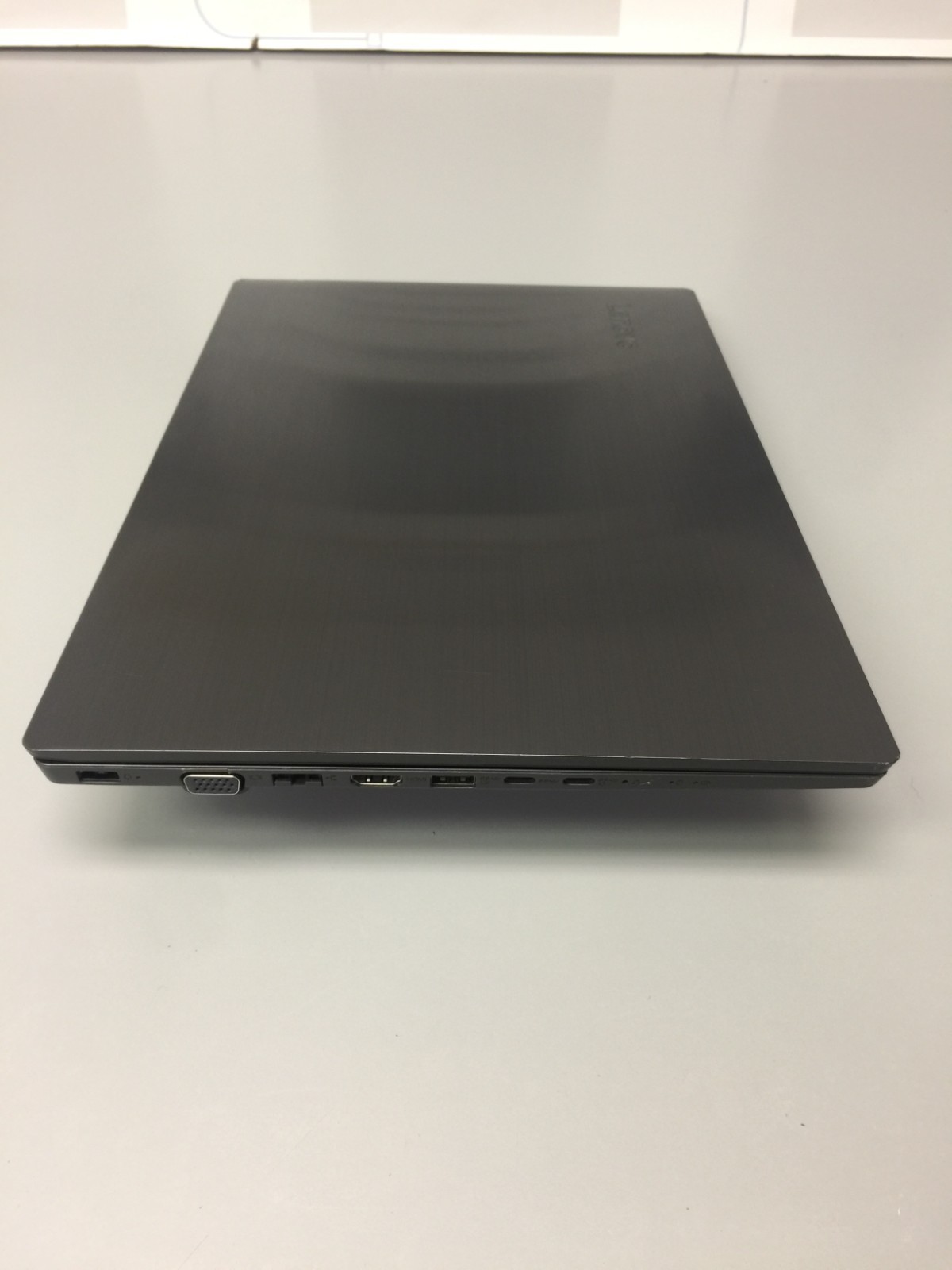 LenovoV330-15IKB (81AX) core i5 7th gen 2.50 ghz 8 GB RAM 256 GB SSD WIN 11 PRO