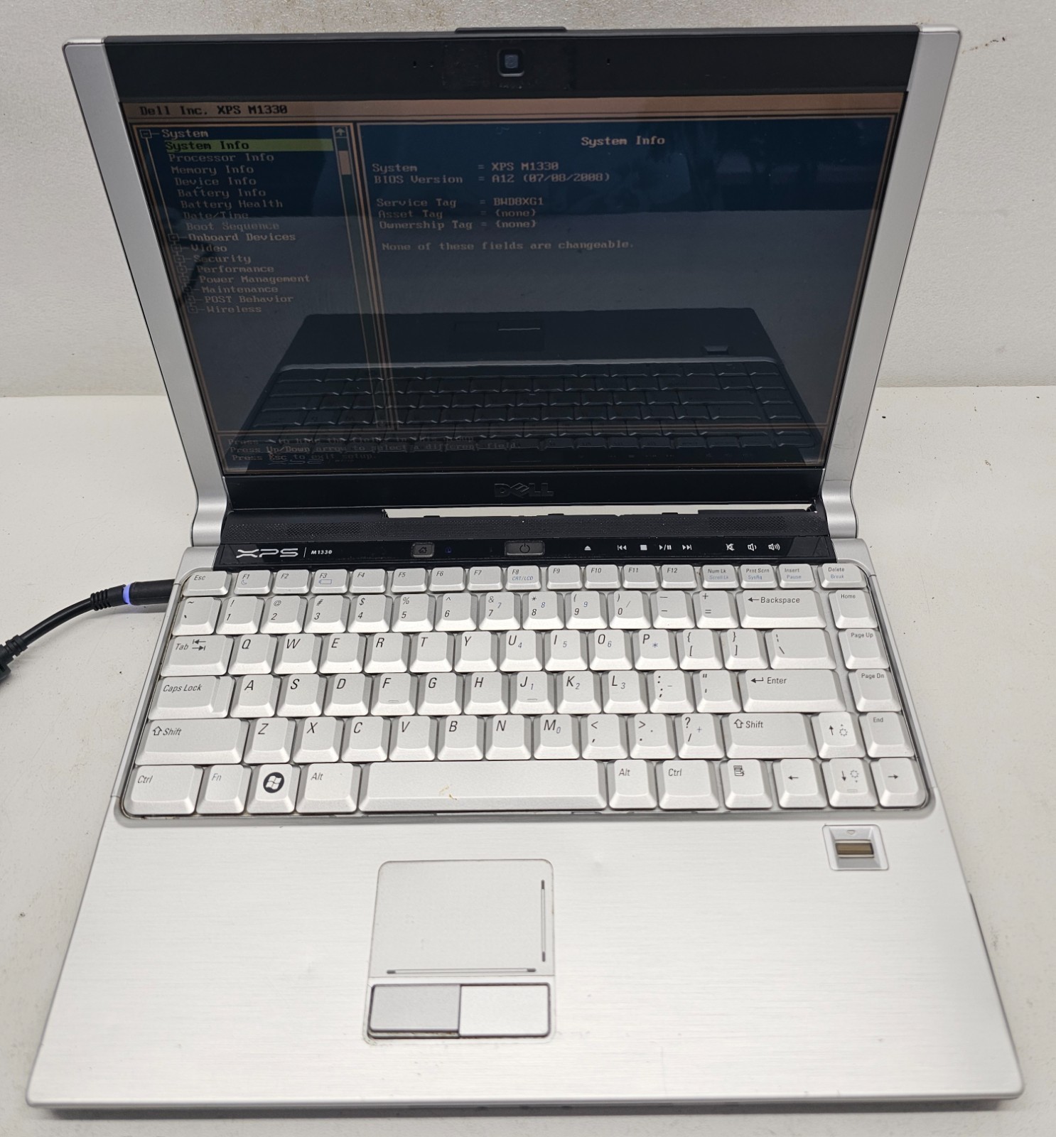 Dell XPS M1330 13.3″ Laptop Intel Core 2 Duo 4GB Ram NO HD/OS/BATT (FL)