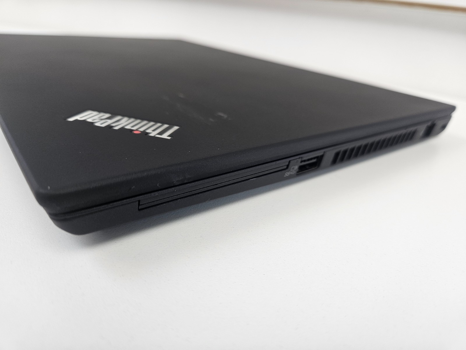 Lenovo ThinkPad T14 Gen 2 | i7 11th Gen | 32GB RAM | 512GB SSD | Like New