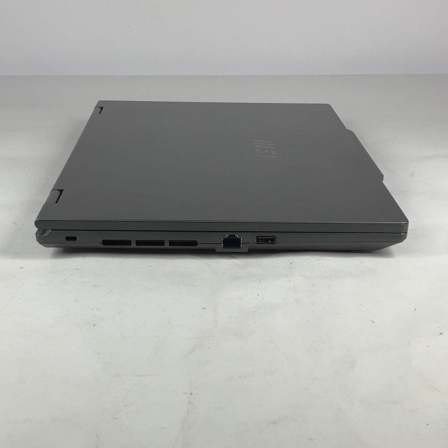 MSI Venture 16 AI A1MTG-048US 16″ Core Ultra 5 125H 3.6GHz 16GB RAM 512GB SSD