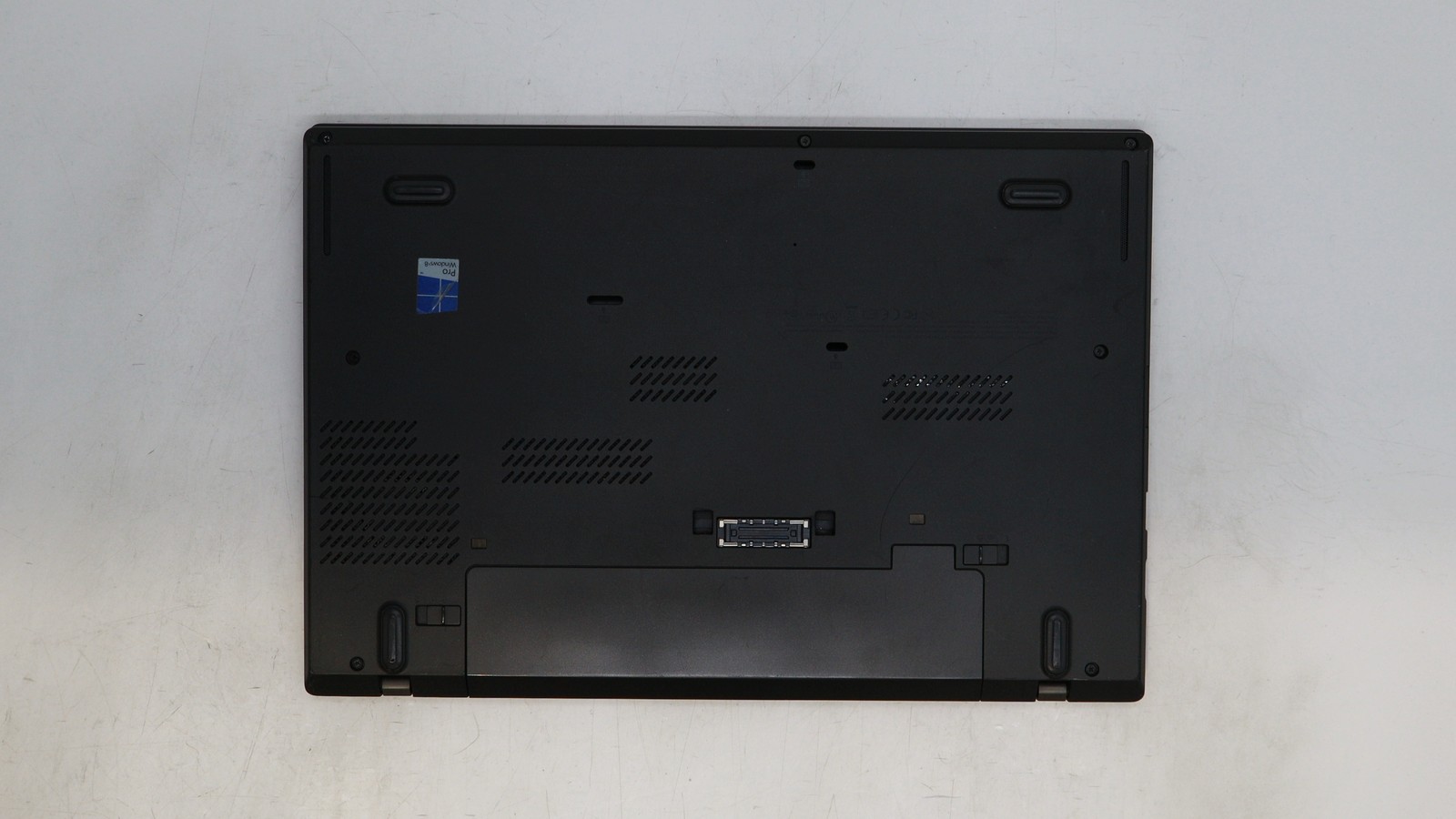 Lenovo ThinkPad T440 14″ i5-4200u 12GB 256GB – Fair READ DESC