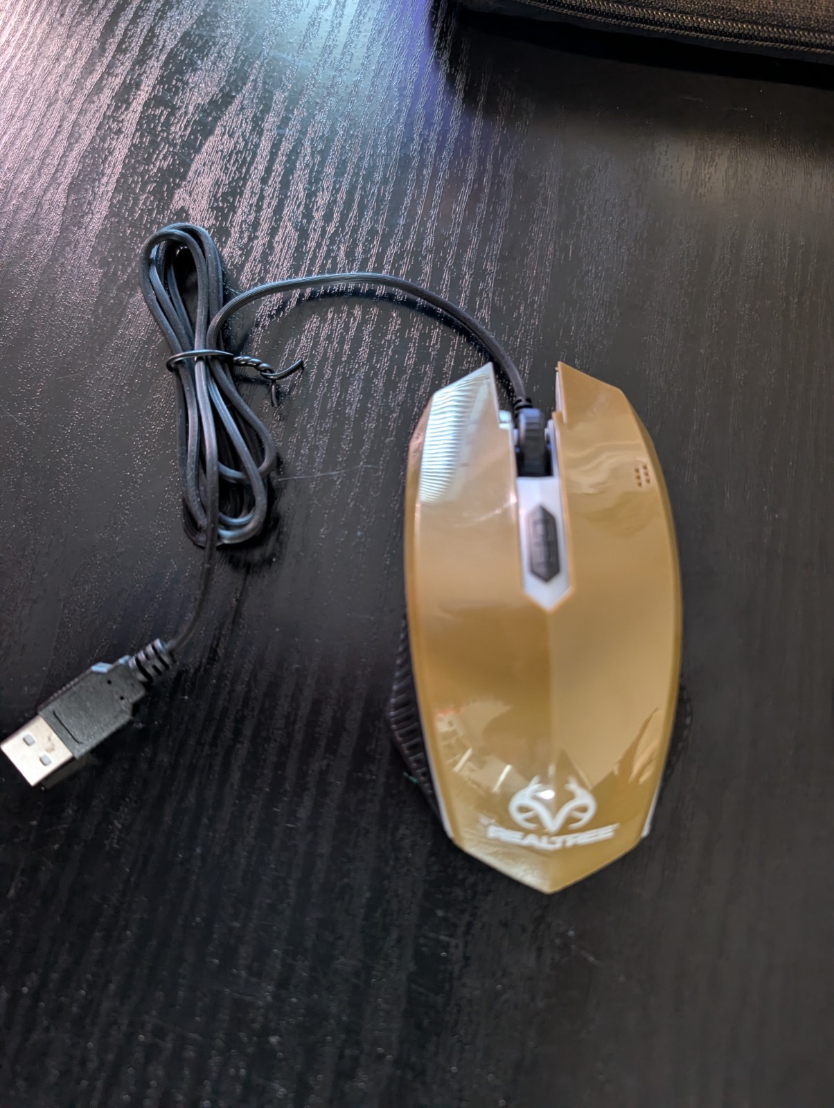 Dell Inspiron 15 5510 includes charger, external dvd drive, and wireless mouse