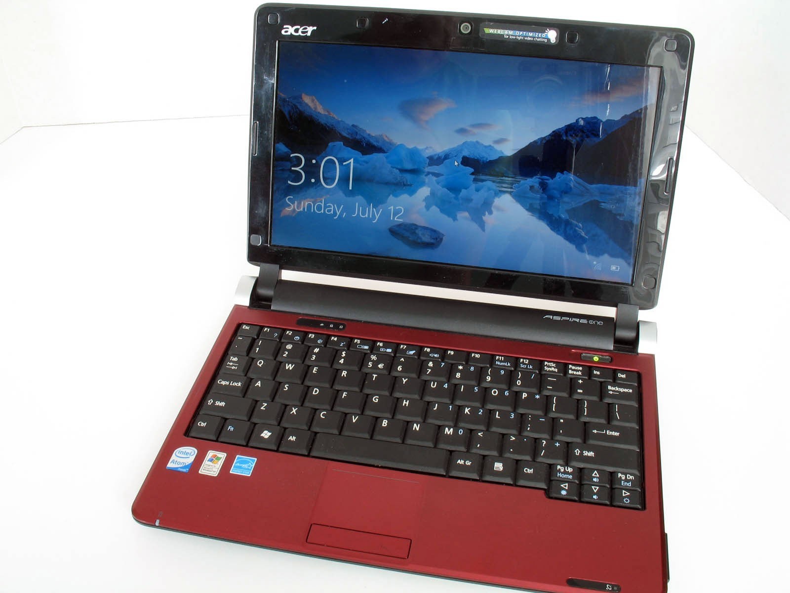 Acer Aspire One D250 – Windows 10, Wireless Mouse, Carrying Case