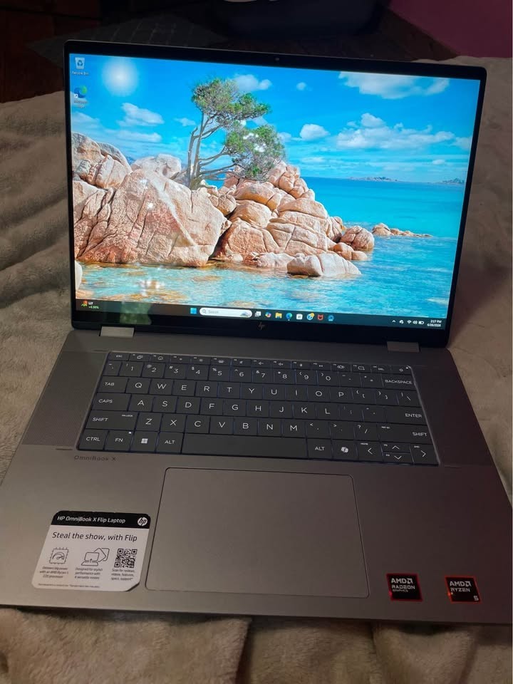 HP OmniBook X Flip Laptop