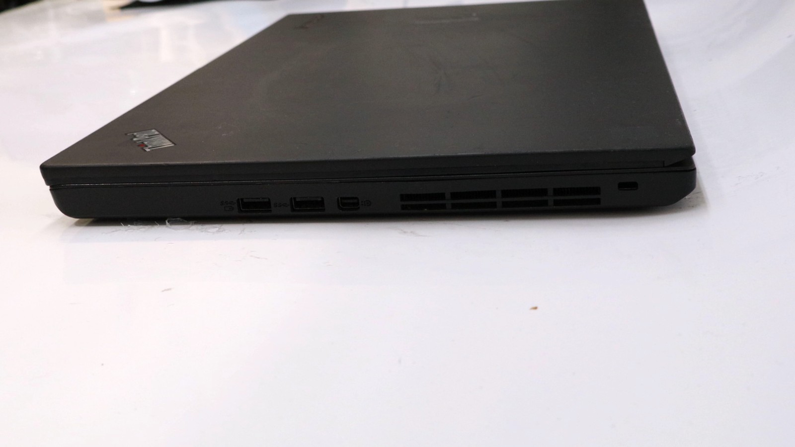 Lenovo ThinkPad W550s 15″ i7-5600u 32GB 1TB – Fair READ DESC