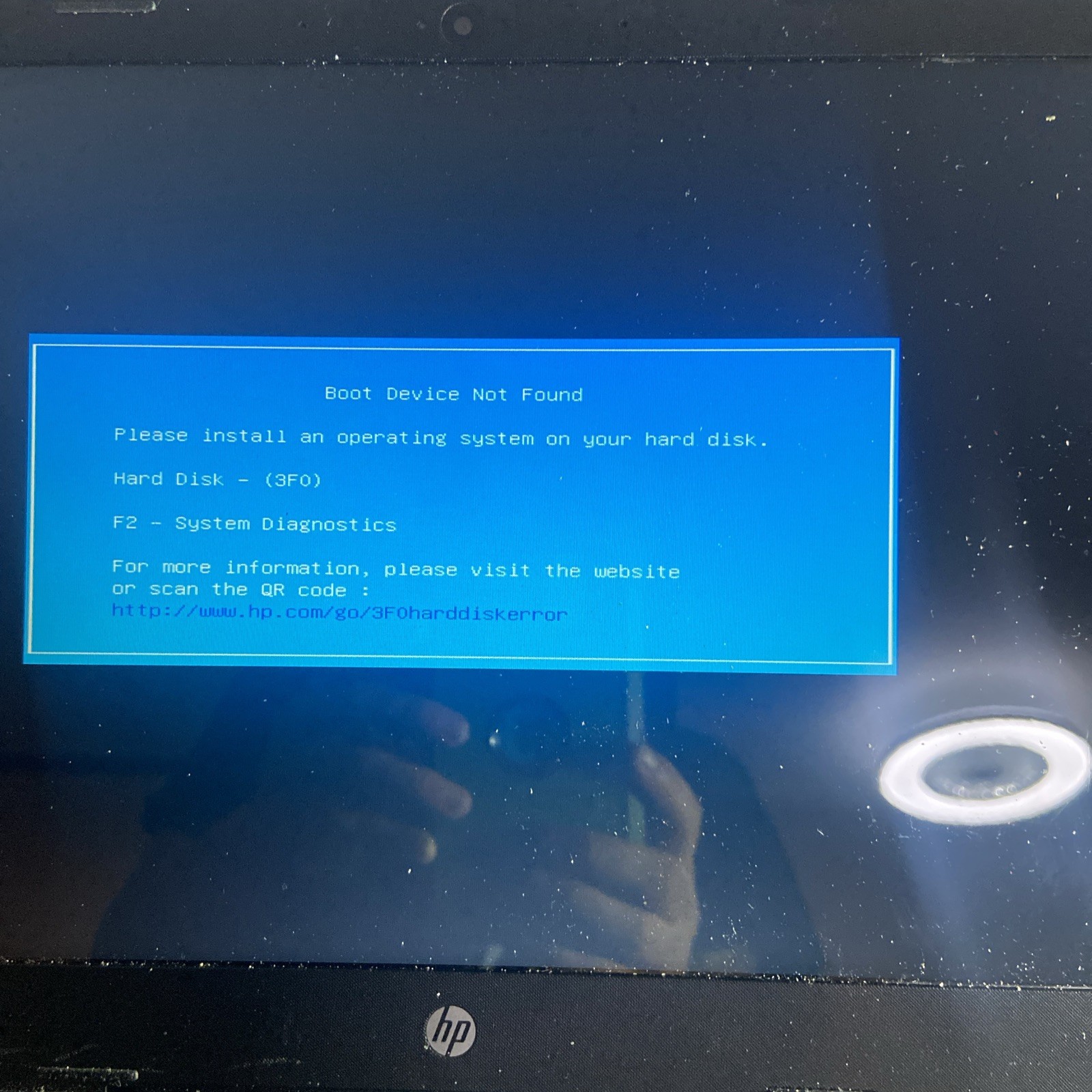 HP 14″ (NO DRIVE, AMD Athlon Gold 3150U, 4GB RAM) REPAIR/ PARTS ONLY