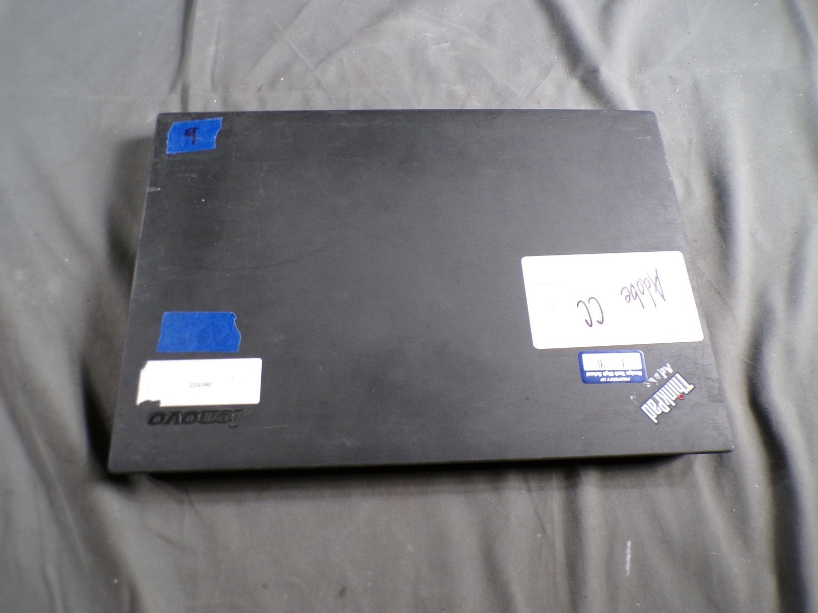 THINKPAD LENOVO T440 INTEL CORE i7-4600U 2. 10GHZ 8GB RAM **NO HD/ NO CADDIE