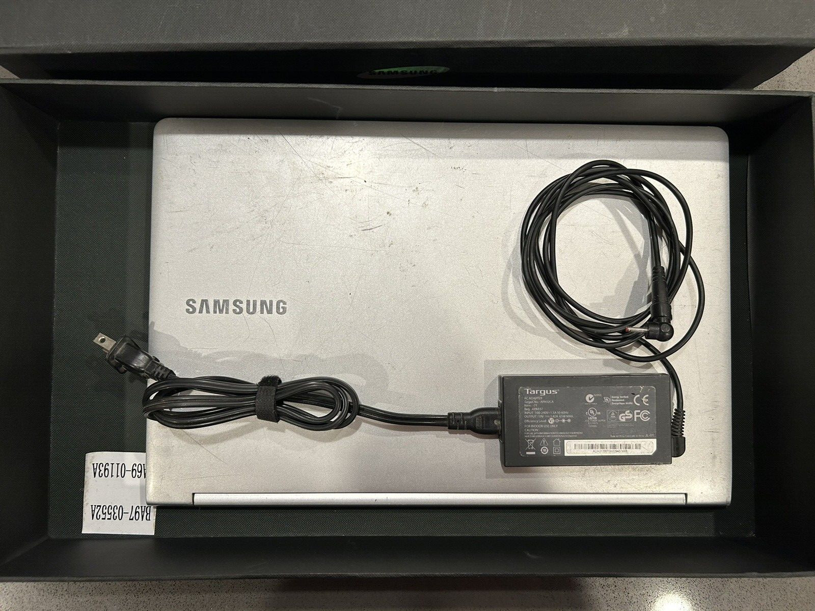 Samsung Notebook 9, NP900X4D, 15 in, Intel i5-3317U, 128GB SSD, 8GB RAM, Win 10
