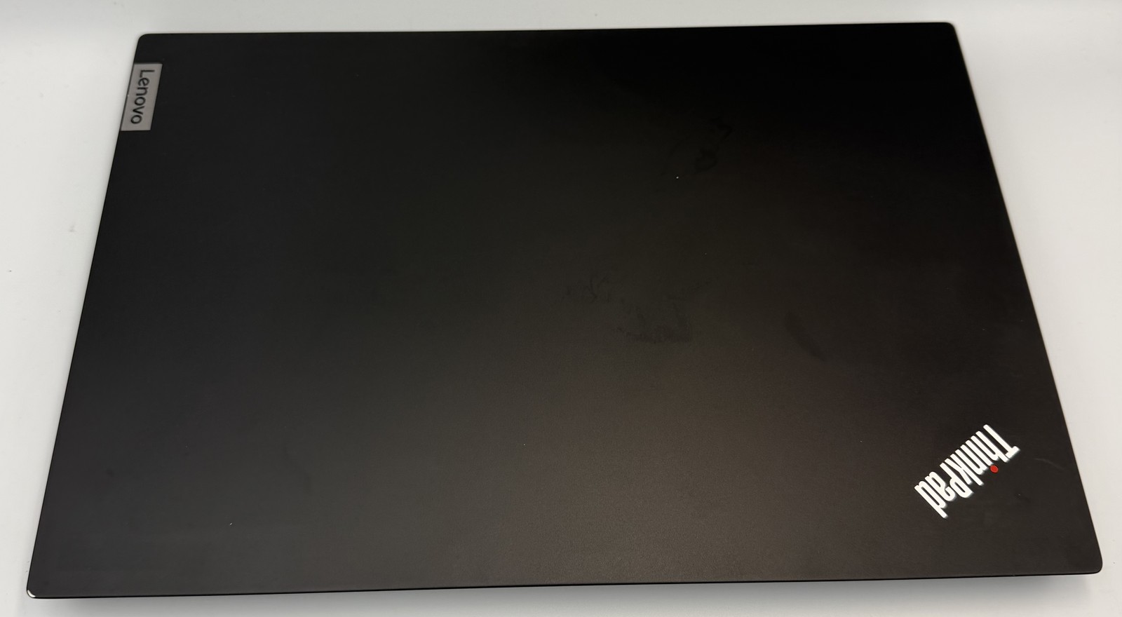 Lenovo ThinkPad E14 Gen 2 (2020) AMD Ryzen 5 4500U with Radeon Graphics 8GB RAM