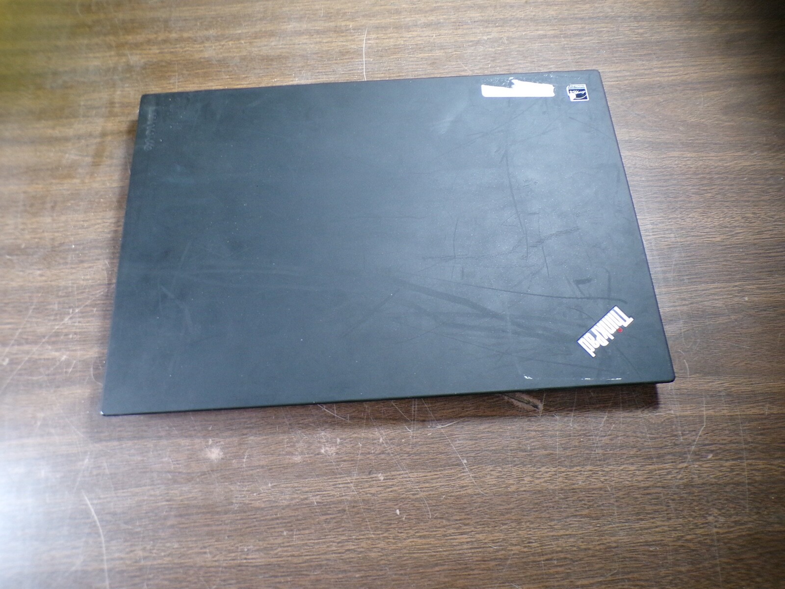 THINKPAD LENOVO T570 INTEL CORE i5-6300U 2.40GHZ 4GB RAM **NO HD/ NO CADDIE