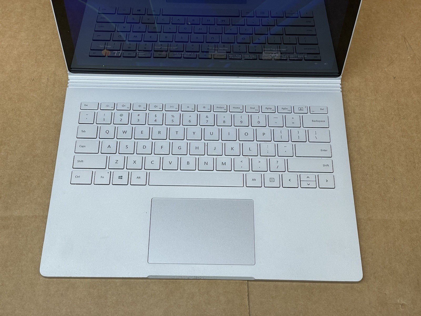 Microsoft Surface Book 3 i5-1035G7@1.20GHz 8GB RAM 256SSD Windows 11 *READ*