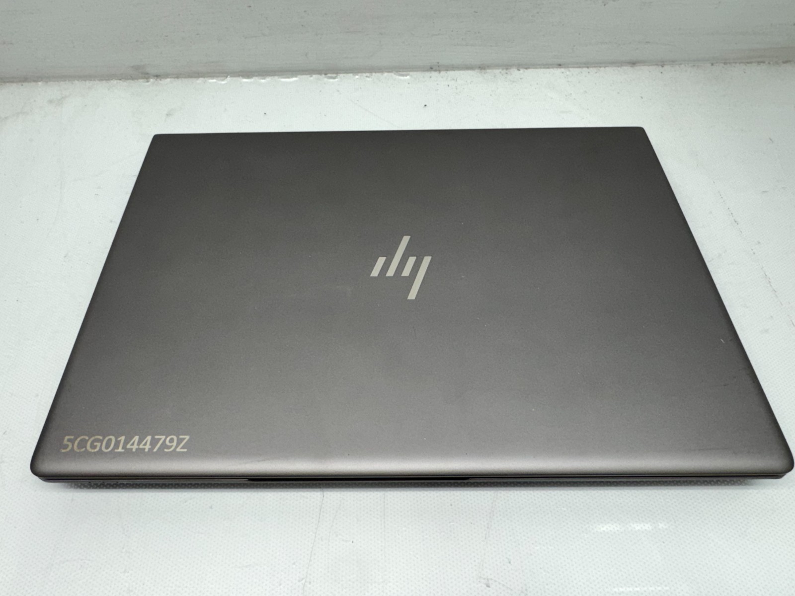 HP ZBook 14u G6 14″ i7-8665U@1.9GHz 16G 256G AMD WX3200 Windows 11 **READ**