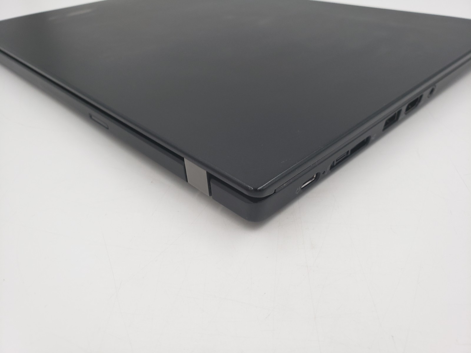 Lenovo ThinkPad T14s Gen 1 i7-10510U 1.80GHz 8GB Ram 256GB SSD Win 11 Pro