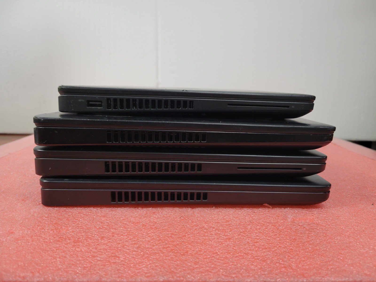 (Lot of 4) Dell Latitude Mixed Models Intel Core i5 *AS IS/NO HDD/READ* | C806DS