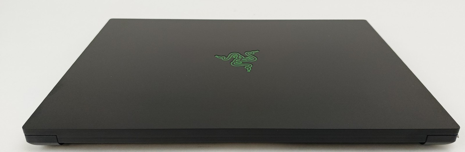 Razer Blade 16″ 3840×2400 120Hz i9-13950HX 32GB 1TB RTX 4070 W11H Gaming Laptop
