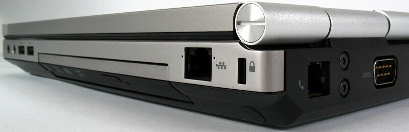 HP EliteBook 8560p 15.6” i5-2520M 4GB 320GB 1600x 900x HD+ DVD Keyboard QWERTZ