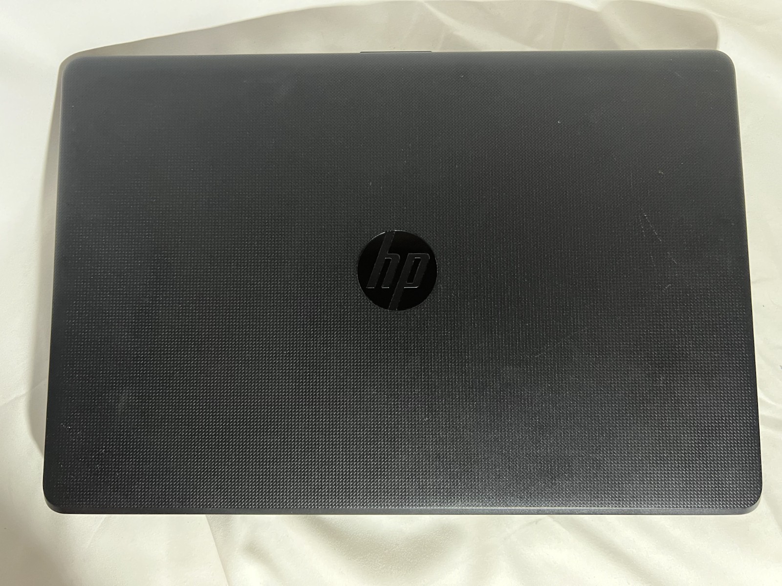 (READ!) HP Laptop 15-bs013dx: Core i3-7100U @2.40GHz, 12Gb DDR4, HDD+SSD, HP-OEM
