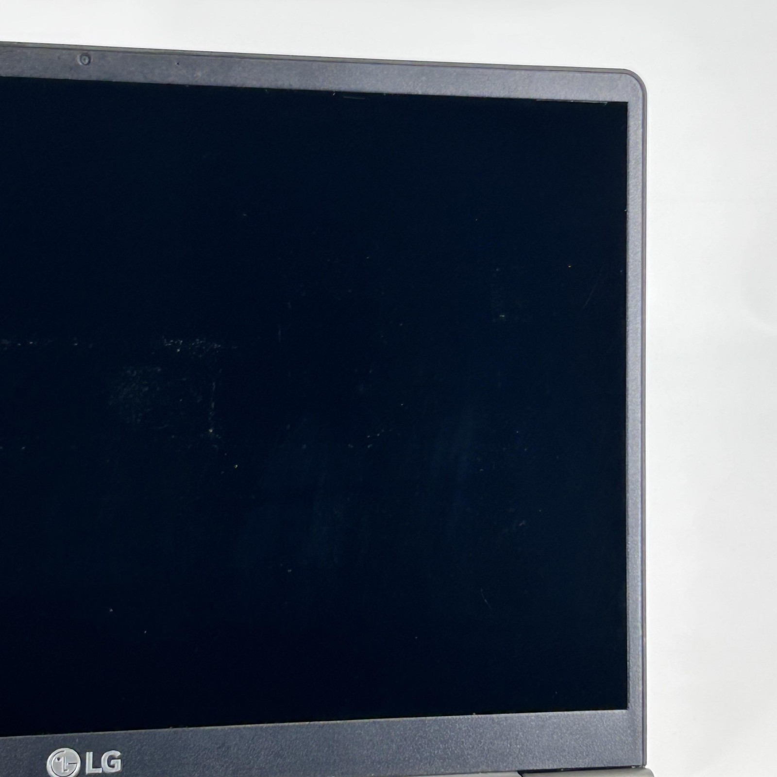 LG Gram 13 FHD TOUCH i7-8550U 1.80GHz 8GB RAM 512GB SSD Good