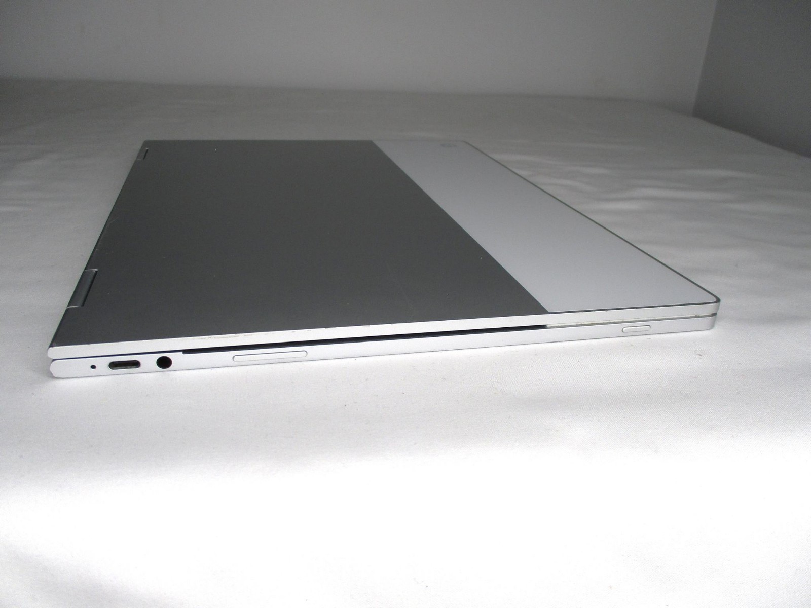 Google Pixelbook C0A Chrome 12.3″ Touch i7-7Y75 1.3Ghz 16GB 512GB -AS IS -NO PWR