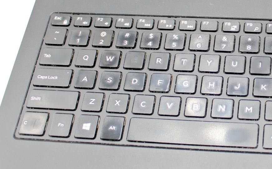 Dell Inspiron 3543 16.2in 500 GB HD 4 GB RAM i5-5200U 30 day warranty No OS