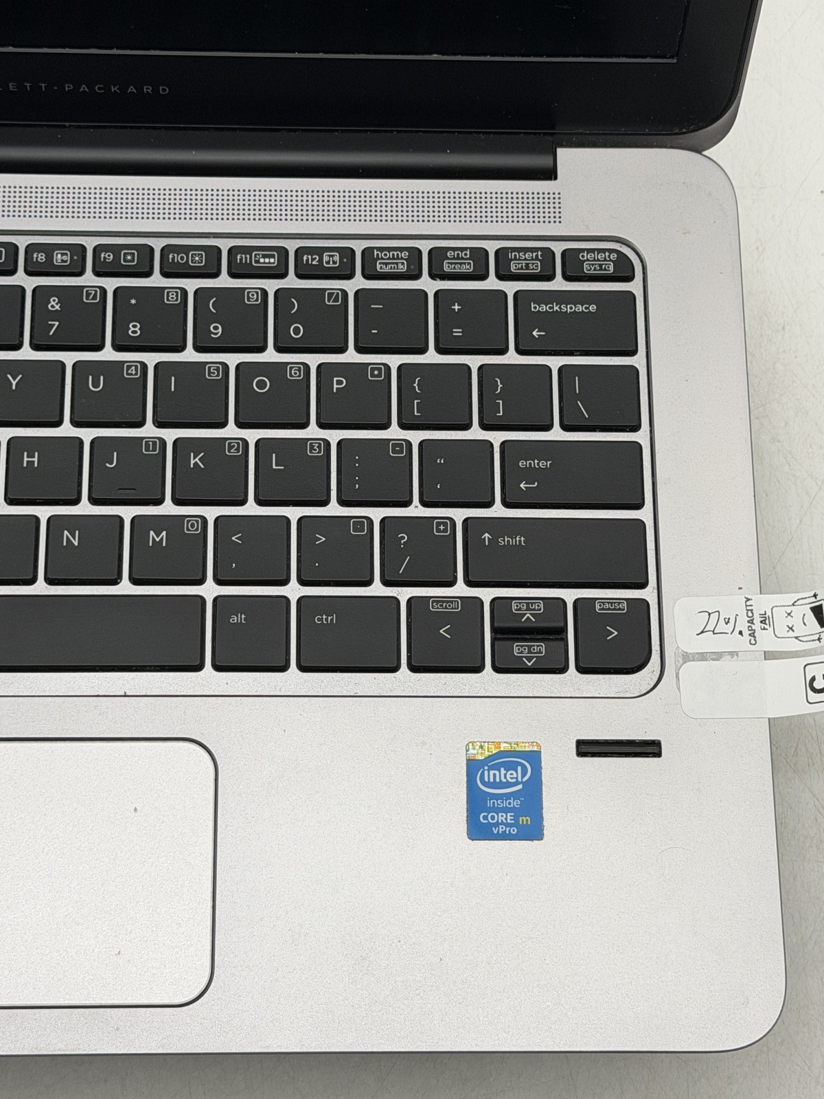 HP EliteBook Folio 1020 G1 M-5Y71 12.5in 8GB 256GB – NO OS – {READ}