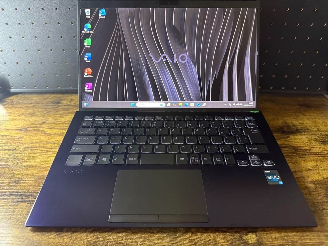 VAIO SX14 VJS146 Winning Color 13th i7 evo 16G Touch Notebook PC d726