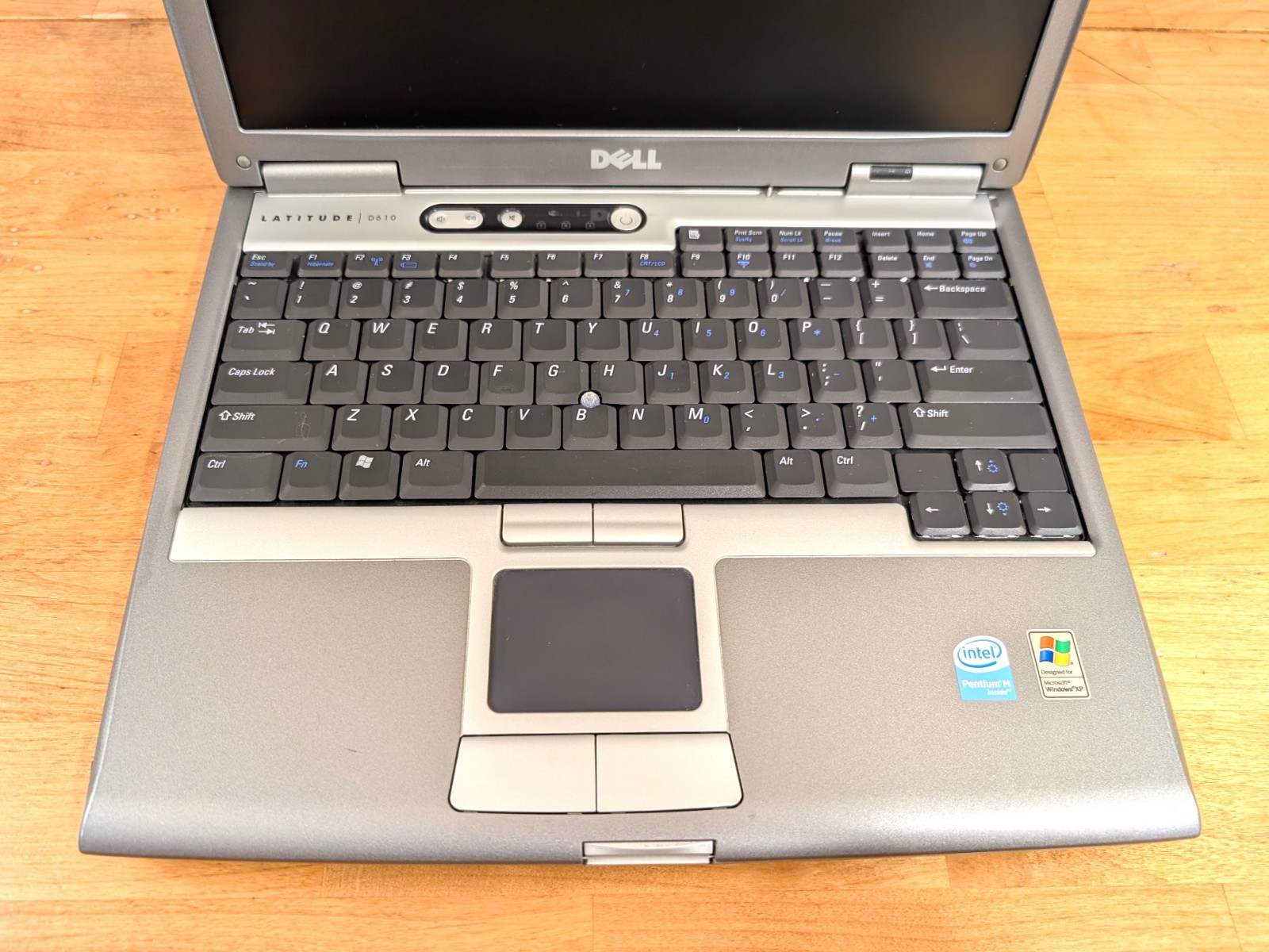 Dell Latitude D610 Laptop W/ Windows XP Professional SP3 – WiFi, DVD – Complete!