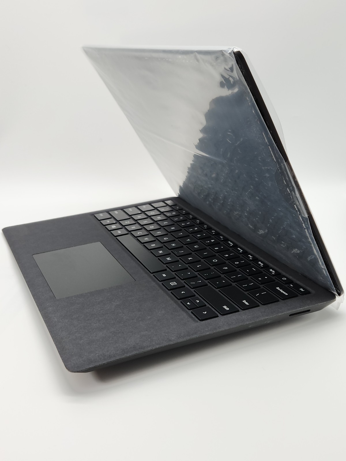 Microsoft Surface Laptop 2 13.5 inch Touchscreen Laptop i5-8250U 8GB 256GB W10