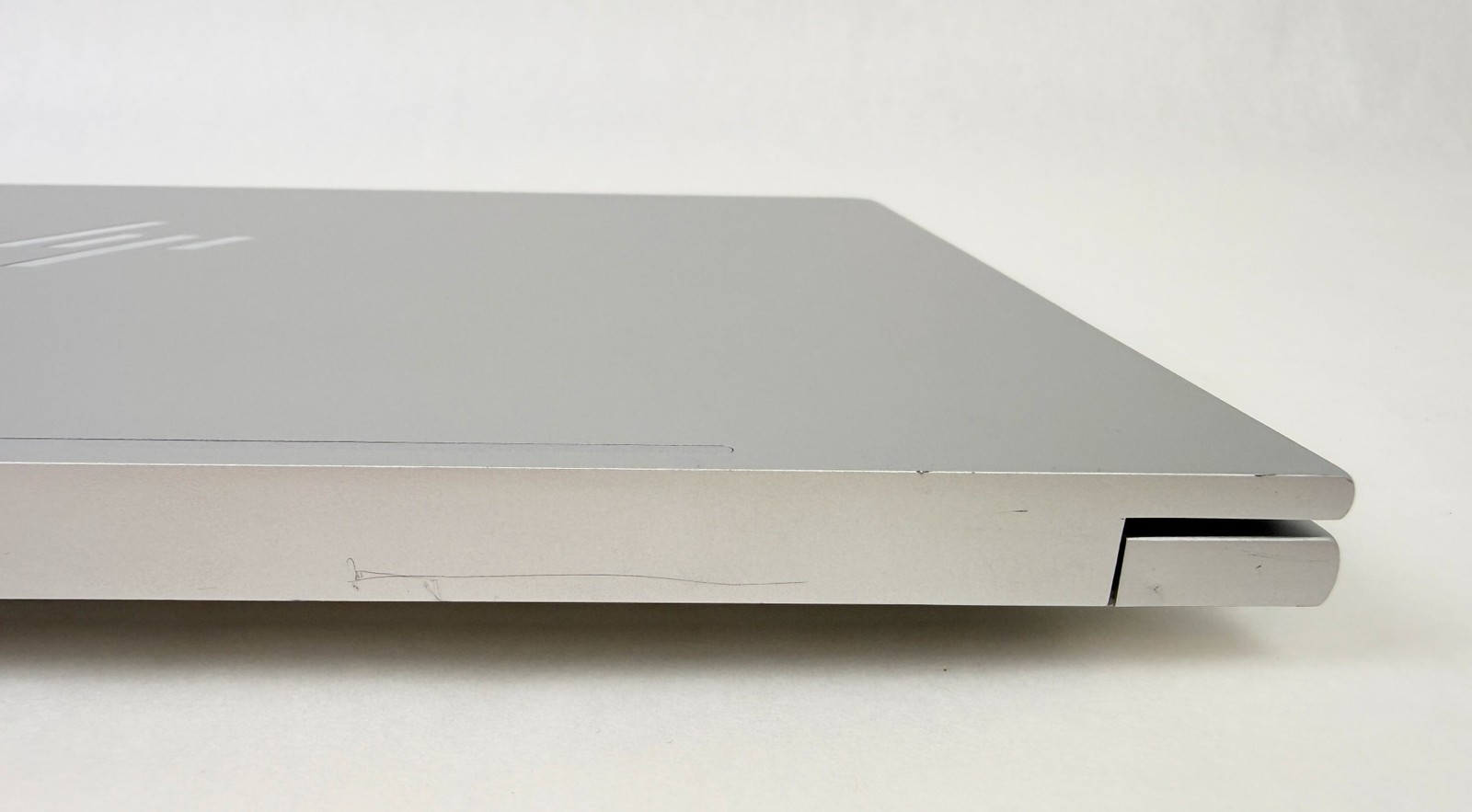 HP Envy 16-h1055cl 16″ 2560×1600 VRR Touch i9-13900H 32GB 2TB SSD RTX 4060 W11H