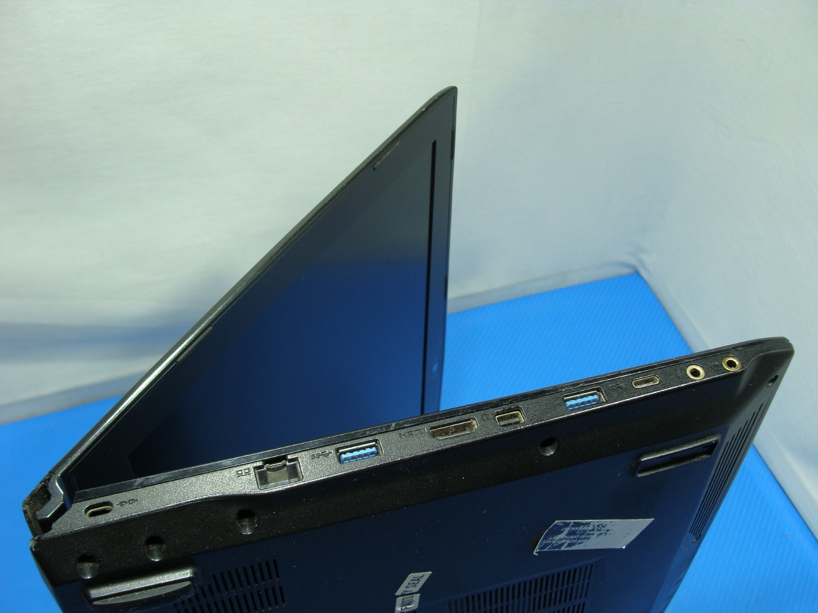 MSI GL62M 7RD 15.6” FHD core i5-7300HQ 2.5GHz 8GB 256GB GTX 1050 Battery 91%