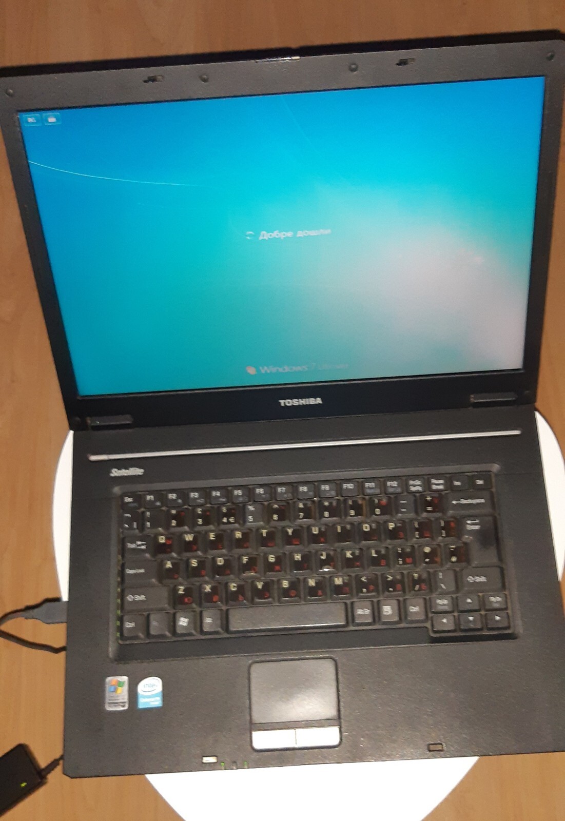 Toshiba Satellite l30-134 Celeron® M CPU 410 1.46 GHz 1.5GB RAM, 120 GB HDD Win7