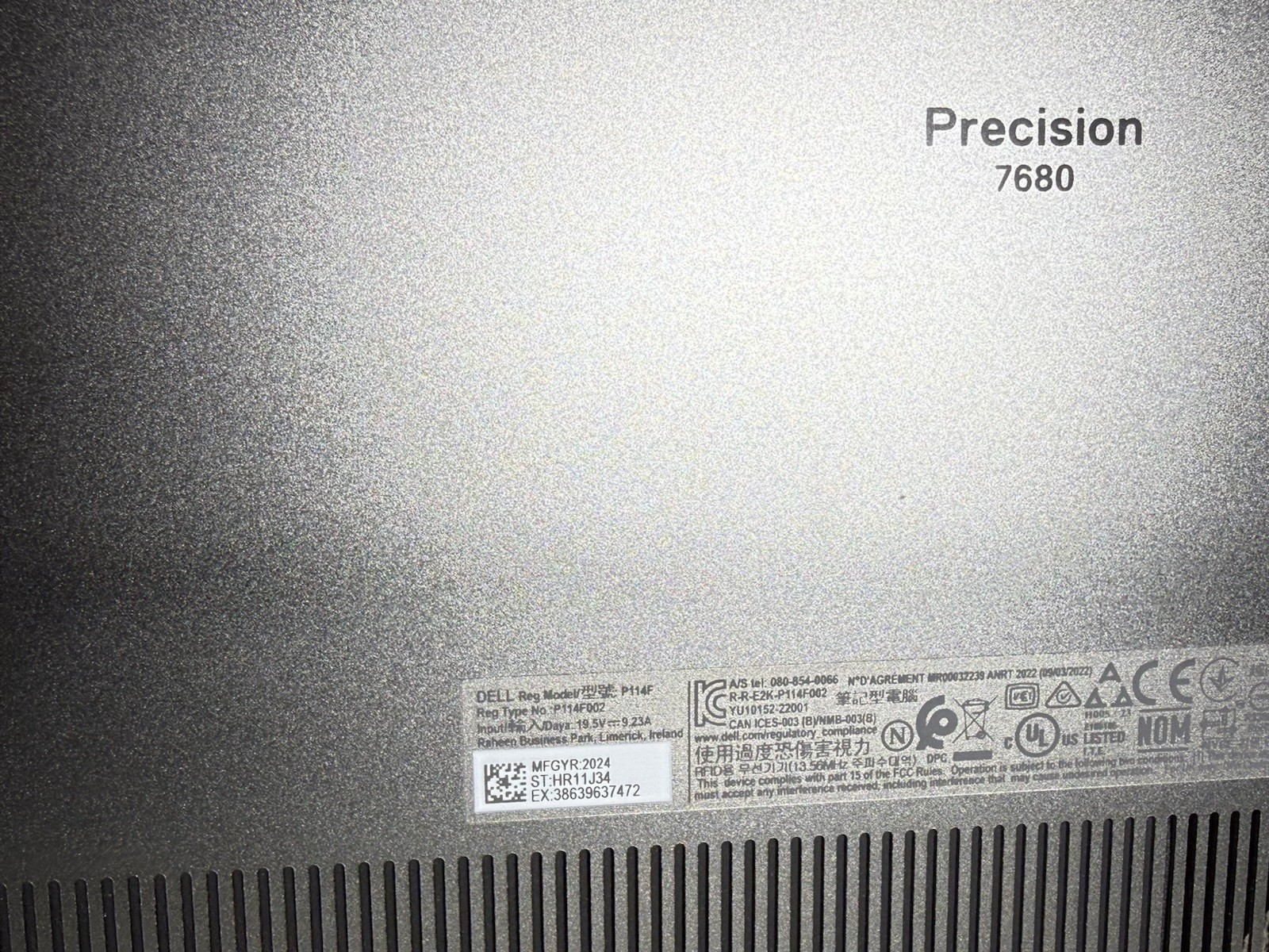 Dell Precision 7680 16″ i7-13850HX 64GB Ram 1TB SSD RTX 2000 Ada