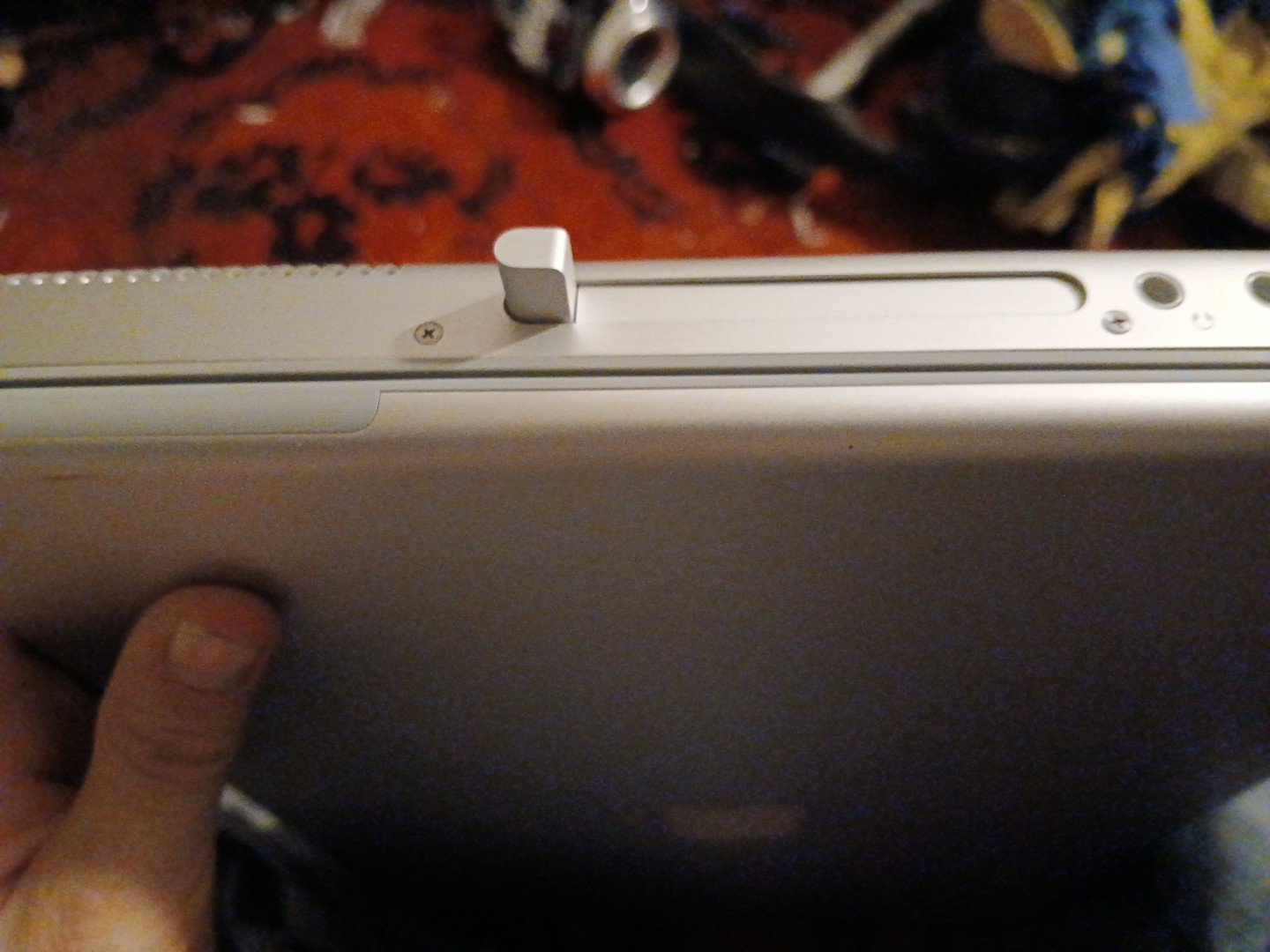 Apple Power Book G4 Titanium A1106 2005 For Parts Or Repair SEND OFFERS