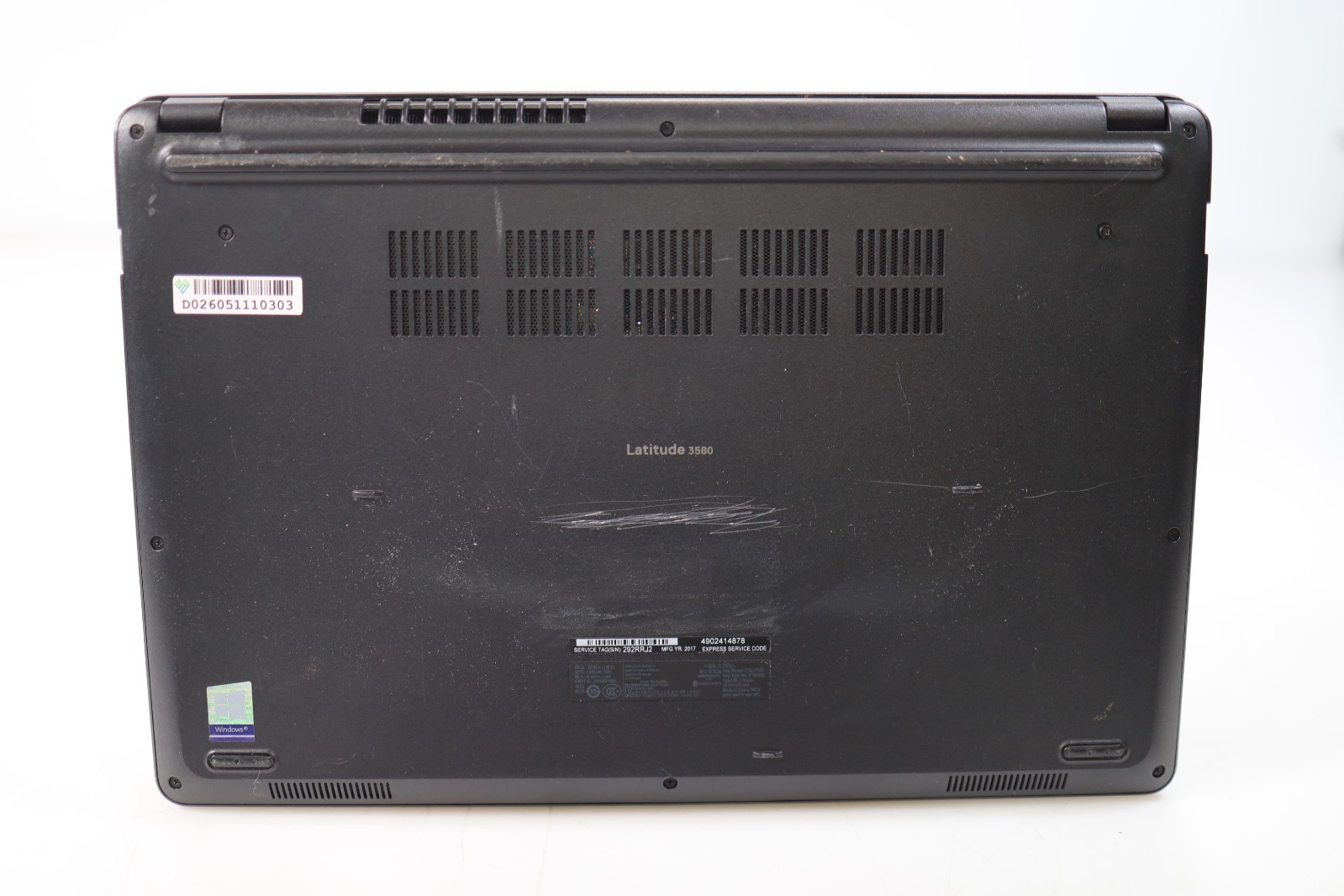 Dell LATITUDE 3580 15.3″ Intel i7-7500U 8GB DDR4 AMD RADEON 8670A No HDD COA OS