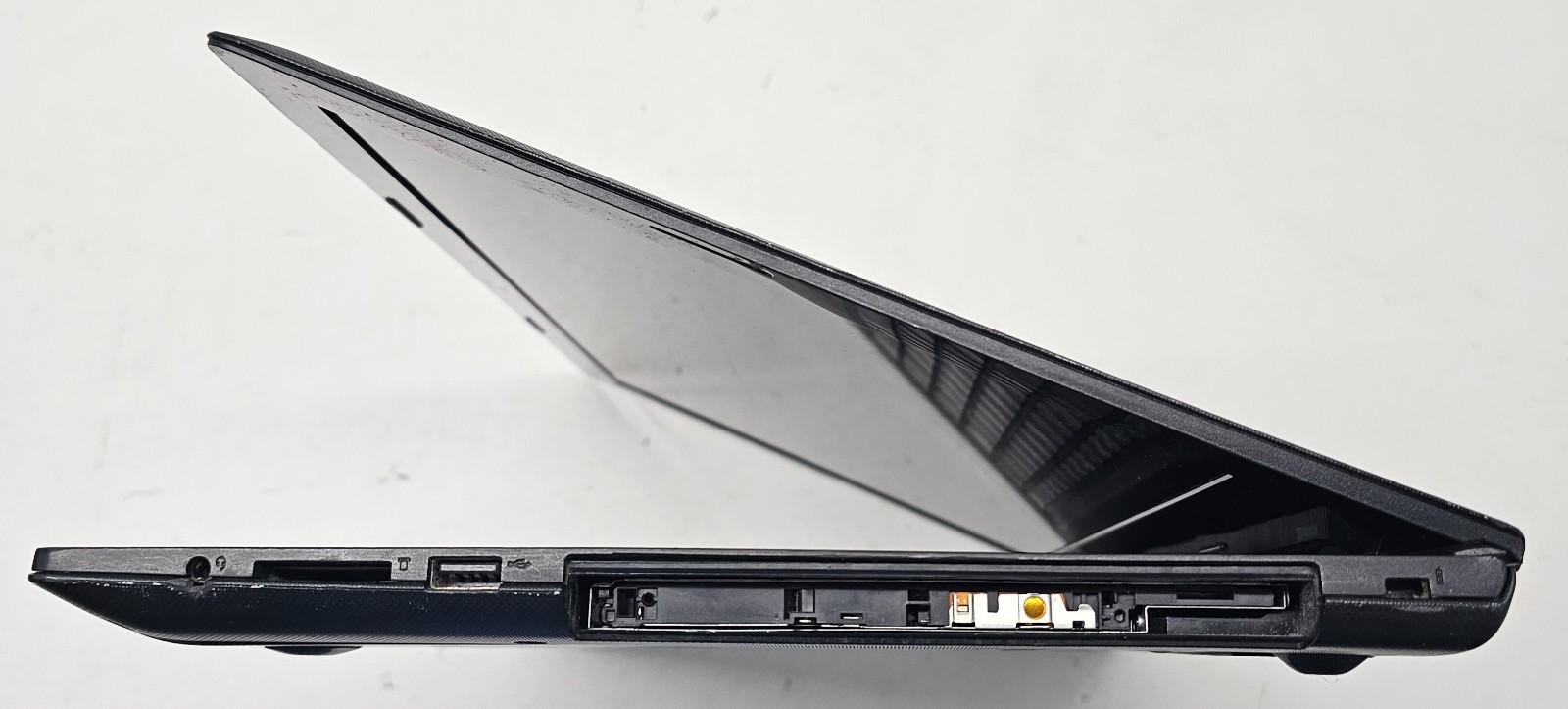 Lenovo G50-80 15.6″ Laptop Intel Core i3-4030U 4GB Ram NO HD/OS (FL)