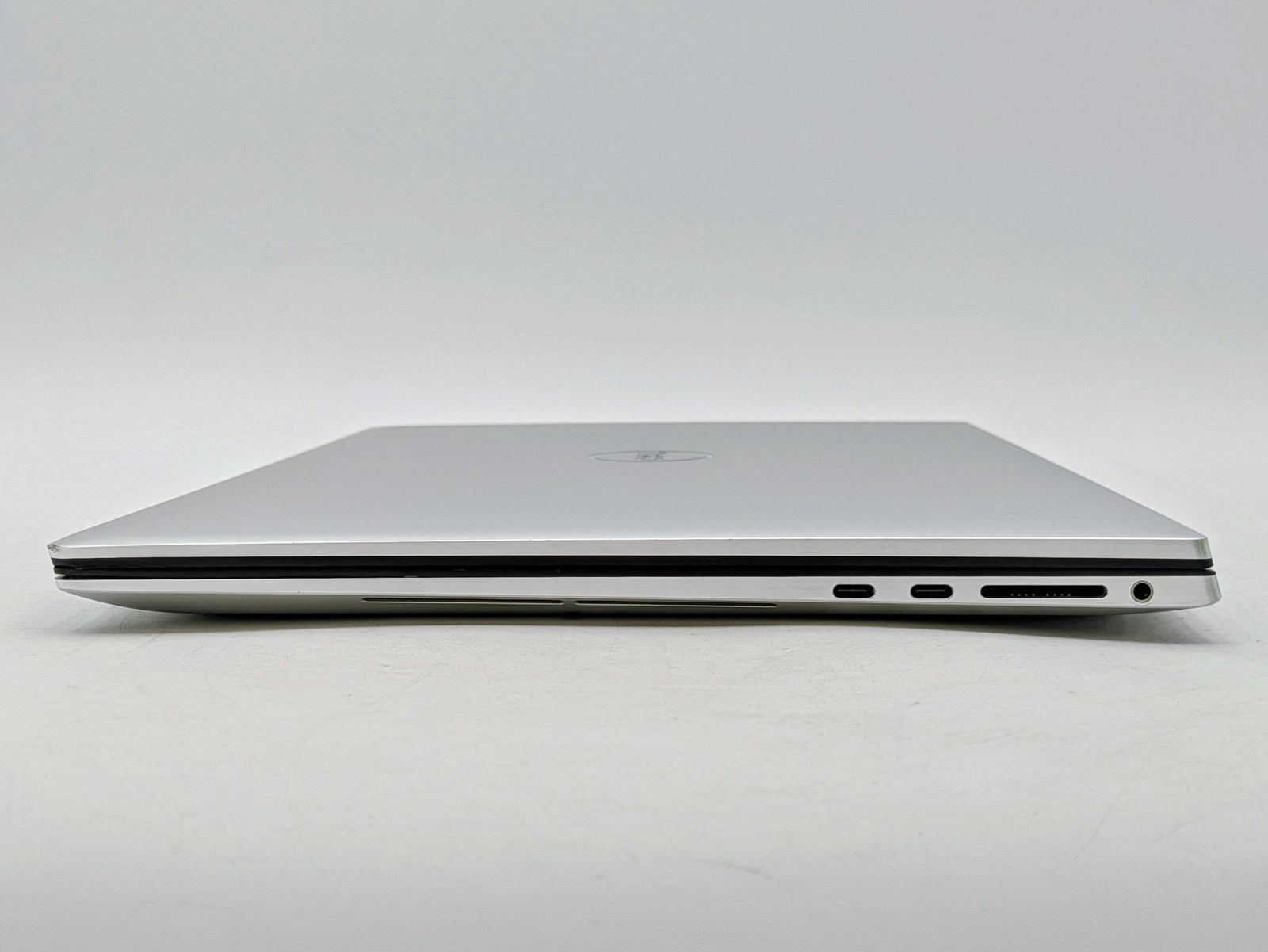 Dell XPS 9710 17″ UHD+ 4K+ Touch I7-11800H 1TB 32GB W11 RTX 3060 Backlit FPR