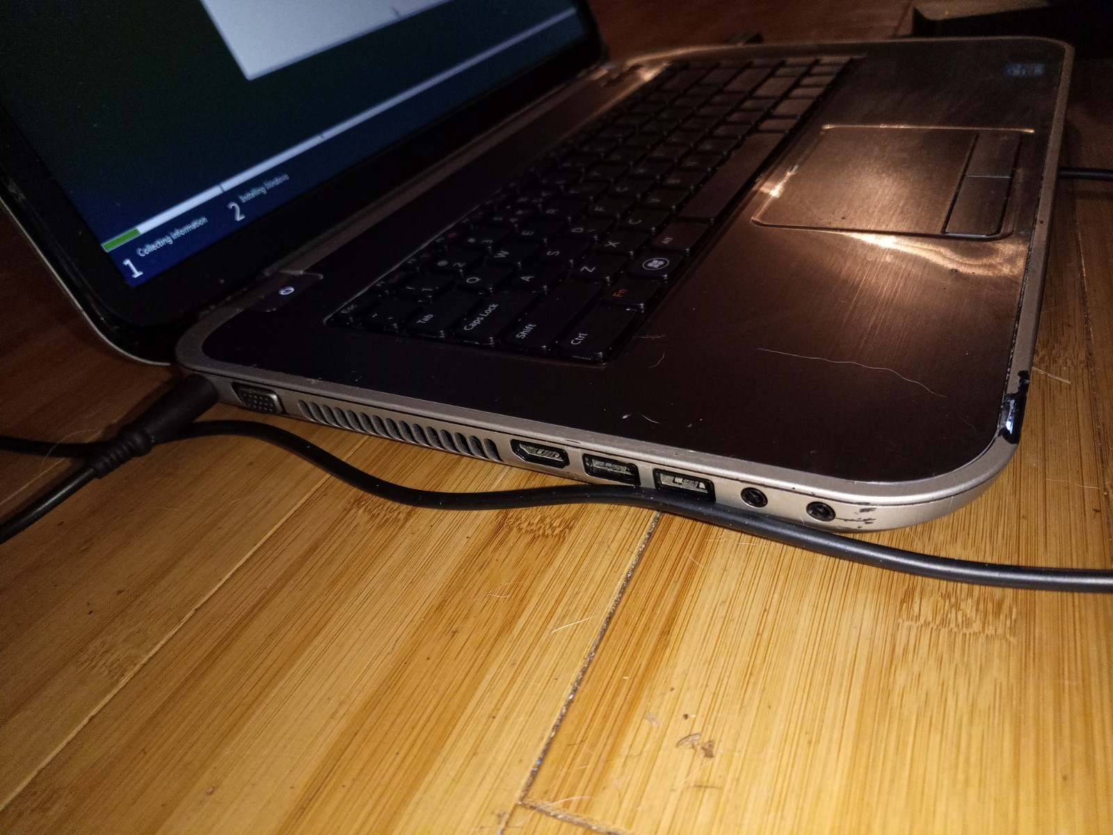 Dell Inspiron 5520 Laptop – i5-3210M, 500gb HD – 8GB ram – Win 10 – BAD BATTERY