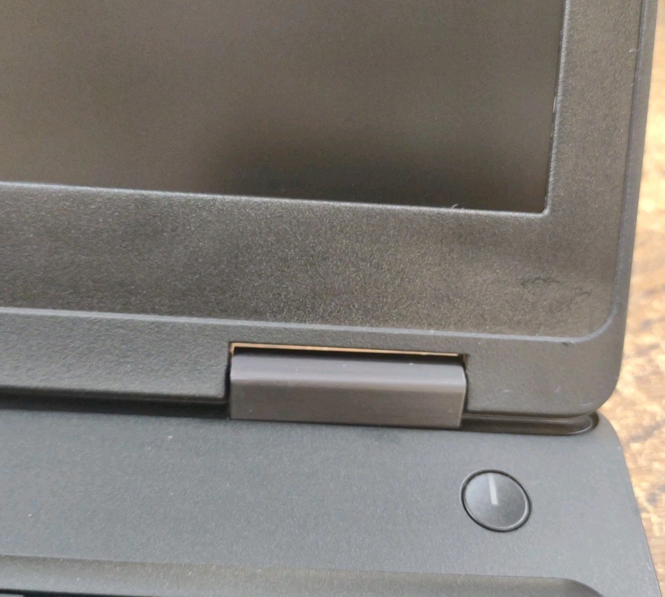 Dell Precision 3530 15.6” W/ i7-8850H 2.60GHz, 8GB RAM, 256GB SSD.
