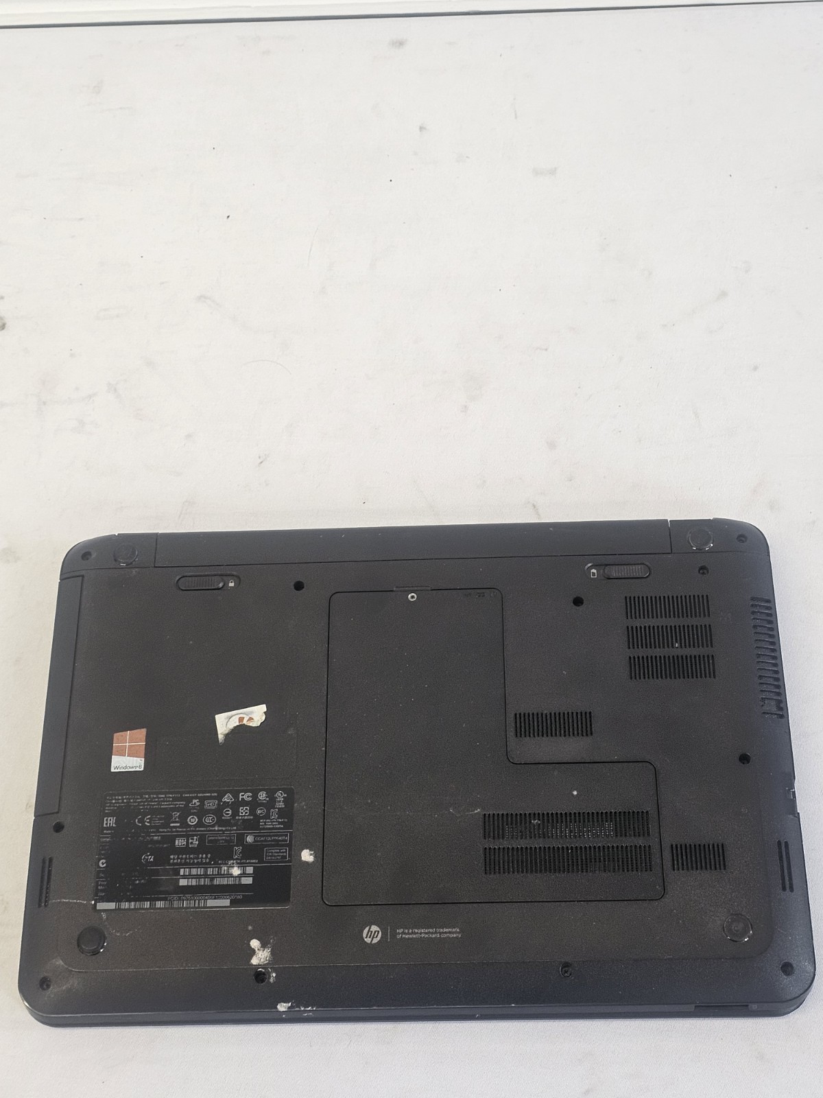 HP Notebook 15 Laptop – Intel Pentium N3520 – 4GB RAM 750GB HDD BAD BATT Win 10