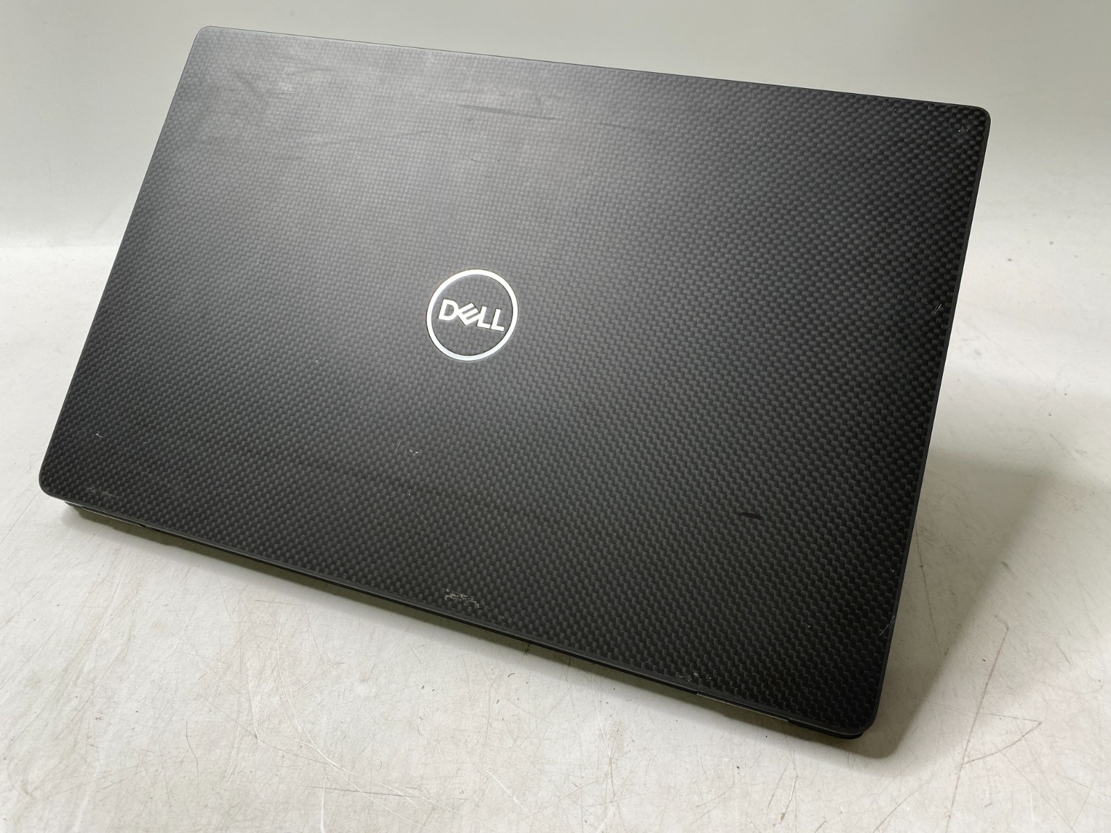 Dell Latitude 7410 14″ i7-10610u 16GB DDR4 512GB M.2 Win11H – 60% Battery, Wear