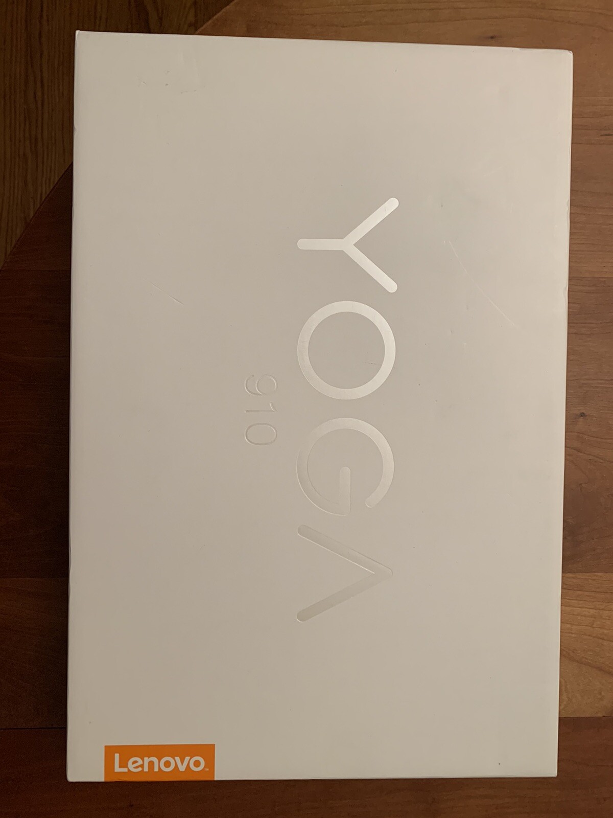 Lenovo Yoga 910 13″ laptop  (Intel Core i7 7th Gen, 2.70GHz, 8GB RAM, 256GB SSD)
